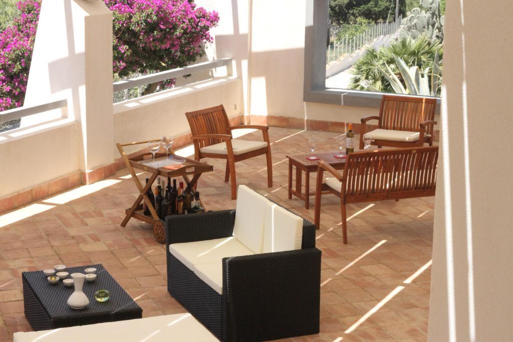 Casa Solare Rakalia Villa Spano ภายนอก รูปภาพ